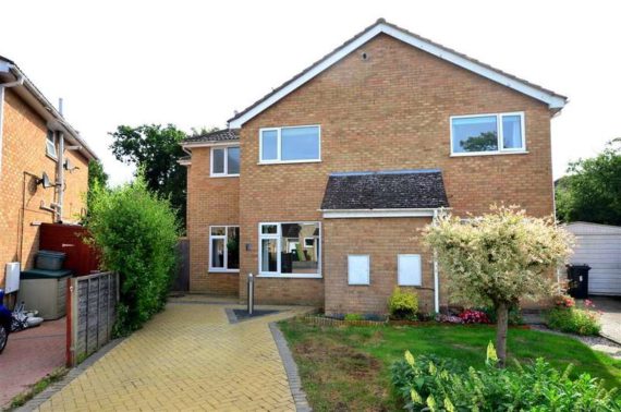 3 Bedroom Semi-Detac...